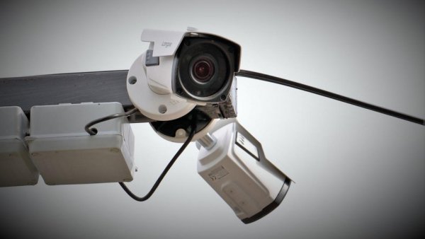 Azi la PROBLEME LA ZI: Siguranţa în şcoli prin monitorizarea video