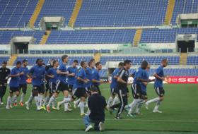 Jucătorii echipei FC Vaslui se antrenează pe stadionul Olimpico din Roma.