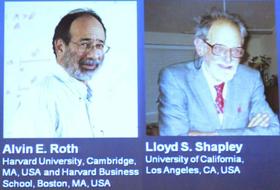 Profesorii Alvin E. Roth şi Lloyd Shapley au luat premiul Nobel pentru Economie.