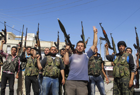Membrii ai armatei siriene libere.