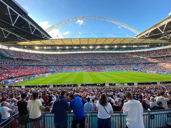 Finala Euro 2020 se va juca pe stadionul Wembley din Londra. Meciul va fi comentat &icirc;n direct la Radio Rom&acirc;nia Actualități.
