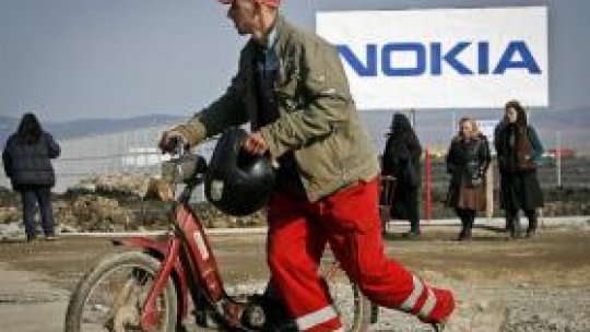 Nokia, luptă acerbă pe piaţa smartphone