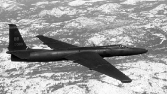 Avion-spion vechi de 60 de ani, "mai bun decât o dronă"