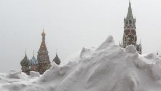 Zăpada creează probleme în Ucraina şi Rusia