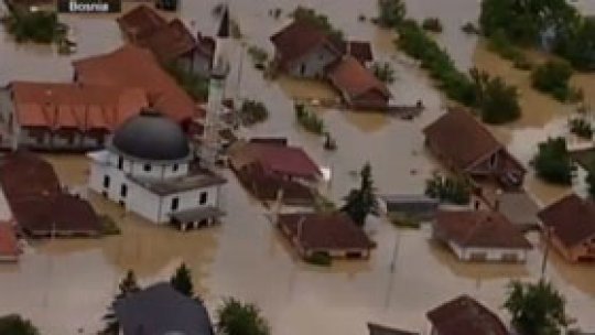 Inundaţiile din Serbia, "mai devastatoare"decât războiul din '90