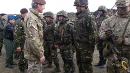Adjunctul comandantului Forţelor Aliate din Europa, la poligonul Smârdan