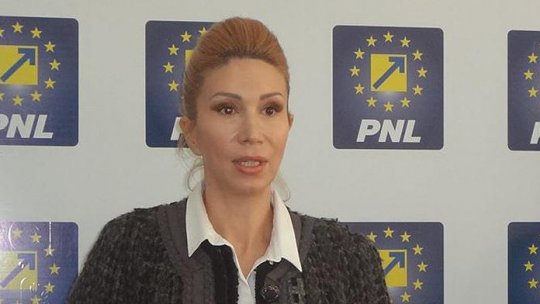 Raluca Turcan este preşedintele interimar al PNL