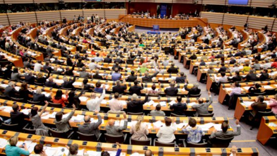 PE cere activarea "imediată" a procedurii de ieșire a M. Britanii din UE
