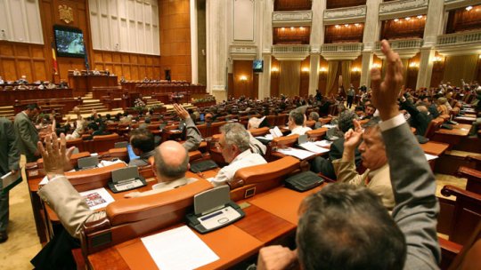 Plenul Camerei Deputaţilor a aprobat mai multe documente legislative