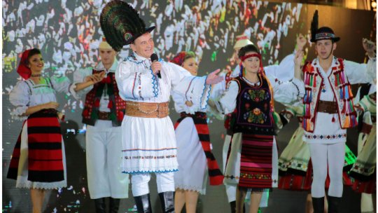 Festivalul Cerbul de Aur s-a încheiat cu o seară dedicată folclorului