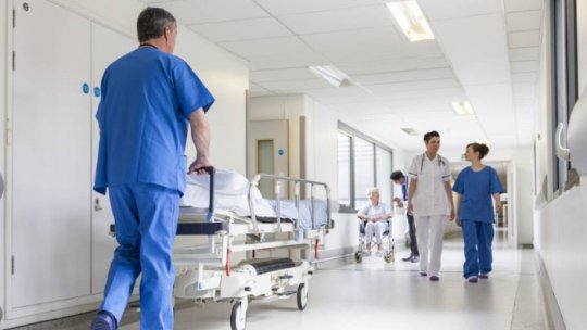 Mii de persoane mor anual din cauza infecţiilor contractate în spitale