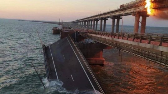 Podul Kerci, "simbolul anexării Crimeii," distrus în urma unei explozii