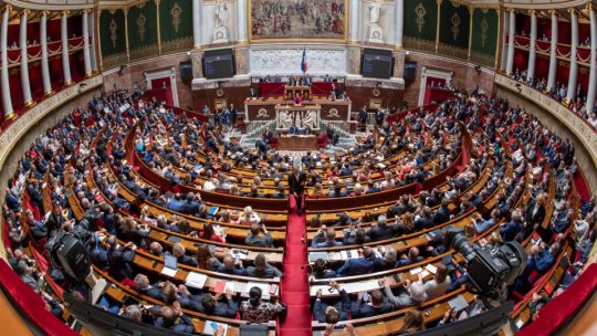 Adunarea Naţională a Franţei dezbate strategia de ajutor a Parisului pentru Ucraina
