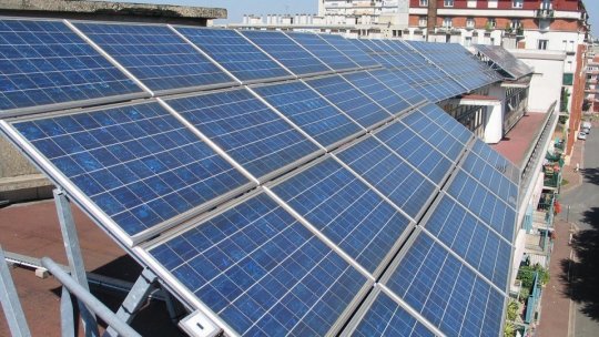 Romanians with photovoltaic panels will be able to give electricity to their neighbours