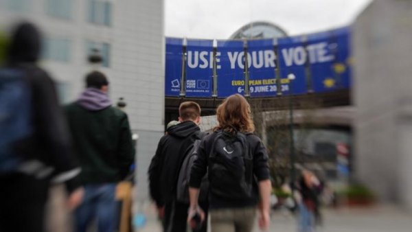 915 secţii de votare în străinătate pentru alegerile europarlamentare