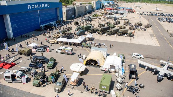 Expoziția Black Sea Defense&Aerospace se deschide pentru public