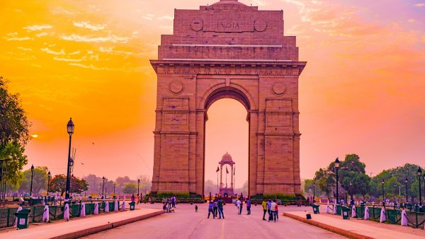 INDIA: Temperatură record la New Delhi, 52,3 grade Celsius
