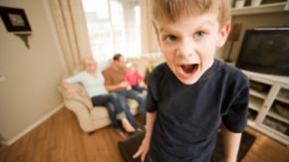 Colţul Părinţilor- copilul a devenit agresiv?