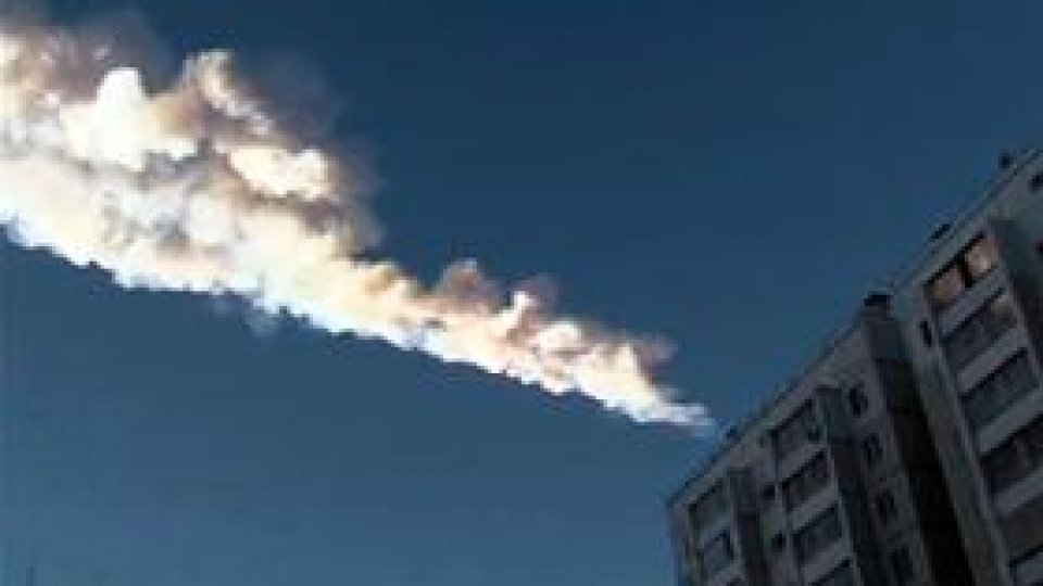 O ploaie de meteoriţi a provocat pagube în Urali