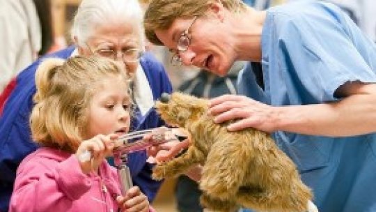 Ascultă Colţul Copiilor - Micuţii veterinari