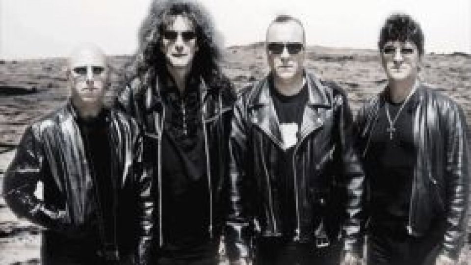 Iris compune o piesă despre transplantul lui Cristi Minculescu