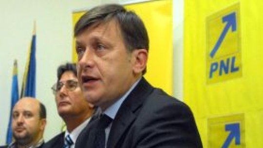 PNL ameninţă cu moţiunea de cenzură