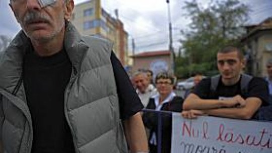 Teodor Mărieş renunţă la greva foamei