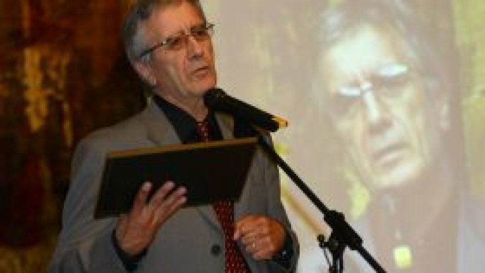 Cântăreţul Cornel Constantiniu, operat la Viena