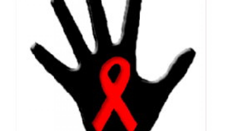Seropozitivii, anonimi sau declaraţi, ajutaţi sau discriminaţi