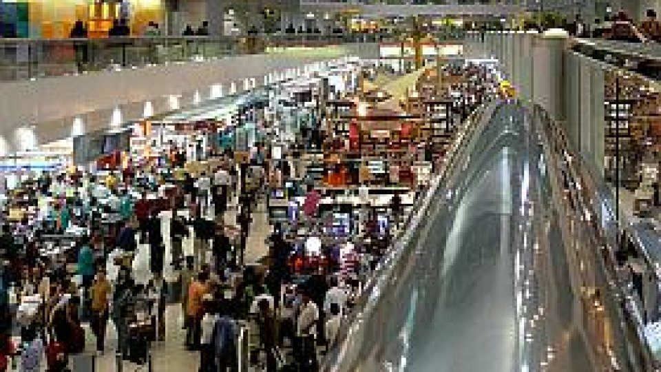 Exporturile din România sunt în continuă scădere