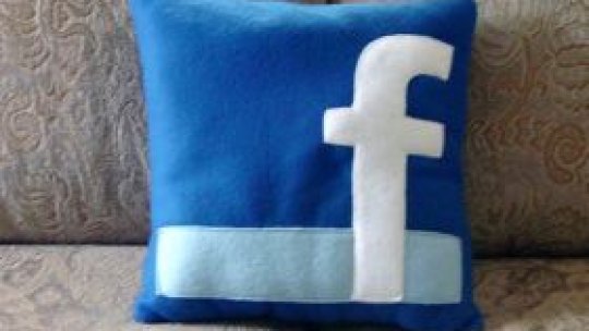 Facebook reţine profilurile membrilor decedaţi