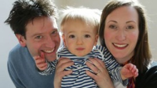 Ascultă Colţul Parinţilor