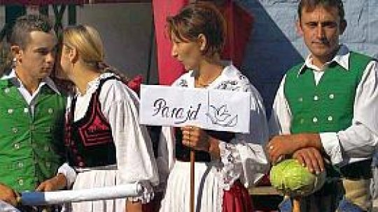 "Festivalul internaţional" al sarmalelor