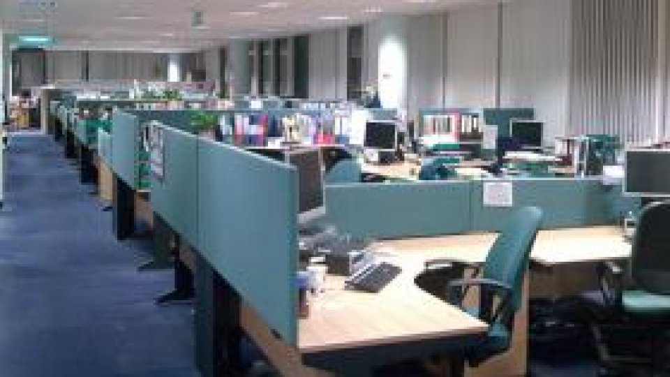 Bugetarii ameninţă cu greva pe termen nelimitat