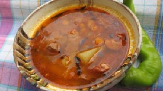 Vecinii îsi împart secrete culinare