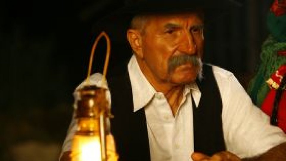 Aplauze: Gheorghe Dinică