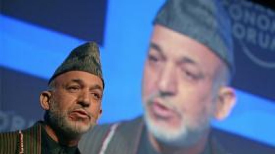 Hamid Karzai declarat preşedinte al Afganistanului