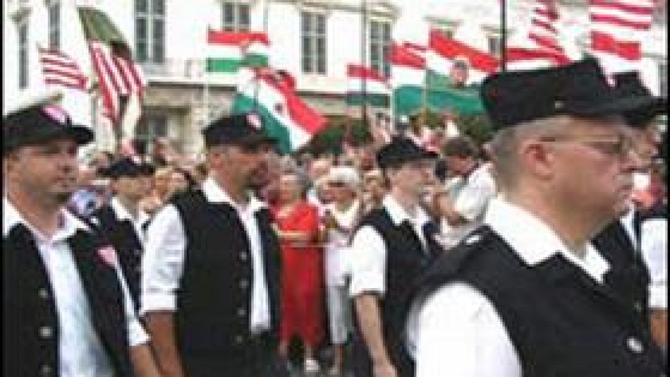 Sancţiuni pentru susţinerea Gărzii Ungare
