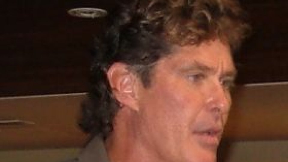 David Hasselhoff, sub supraveghere psihiatrică