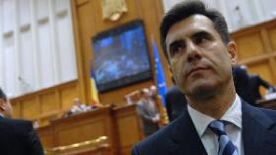 Cabinetul Croitoru a fost respins de Parlament