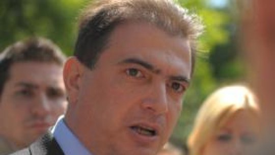 Sindicatele - nemulţumite de promulgarea legii salarizării