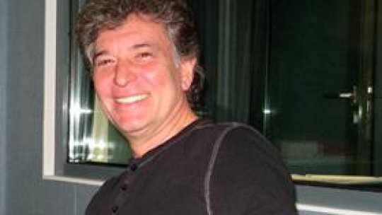 Iulian Vrabete (Holograf) despre...