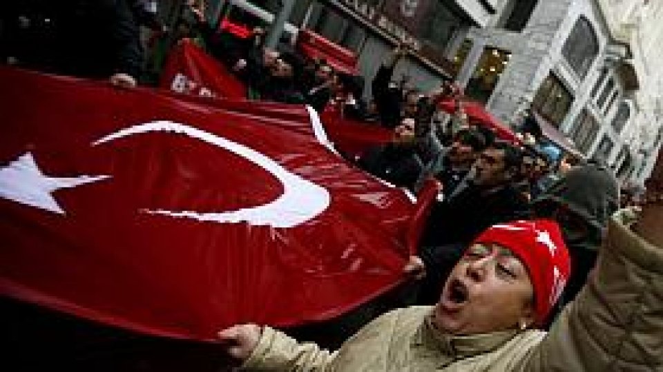 Protest violent la Istanbul