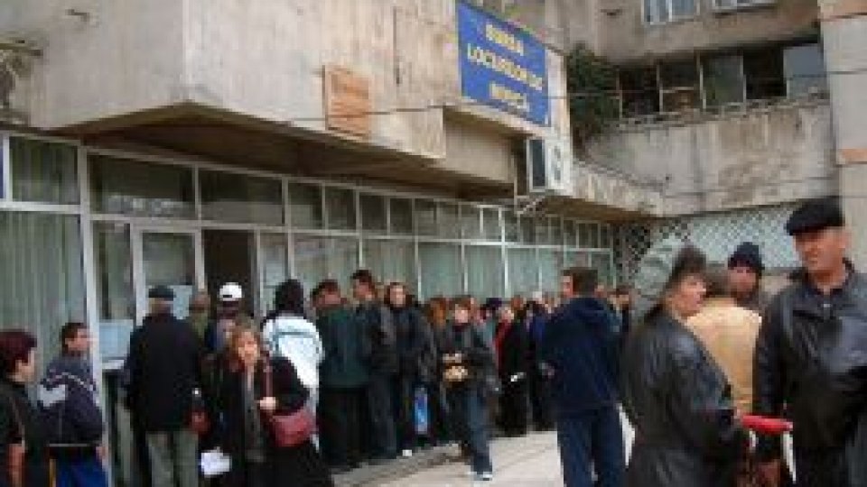 Inflaţia, şomajul şi infracţionalitatea-"fricile" românilor