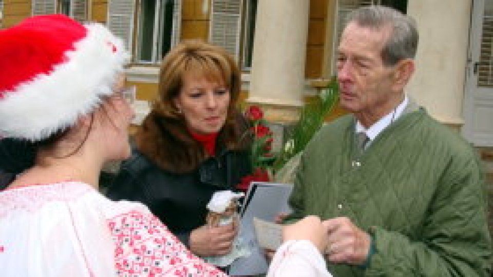 Regele Mihai, colindat la Săvârşin