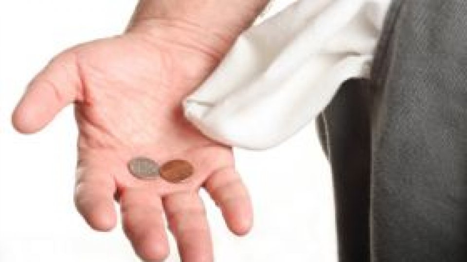 Noiembrie fără bani