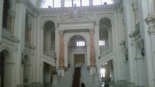 Amânare în dosarul permiselor din Argeş