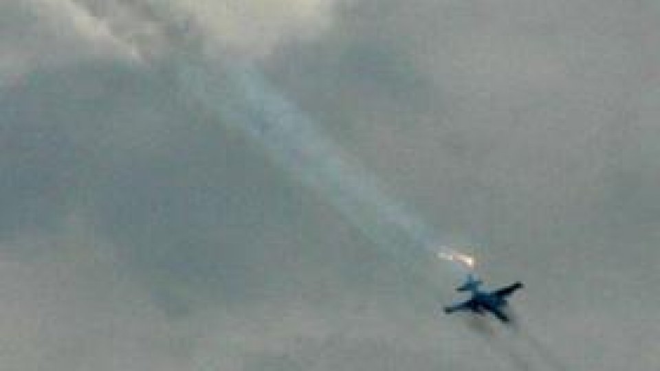 Au tras în propriile avioane