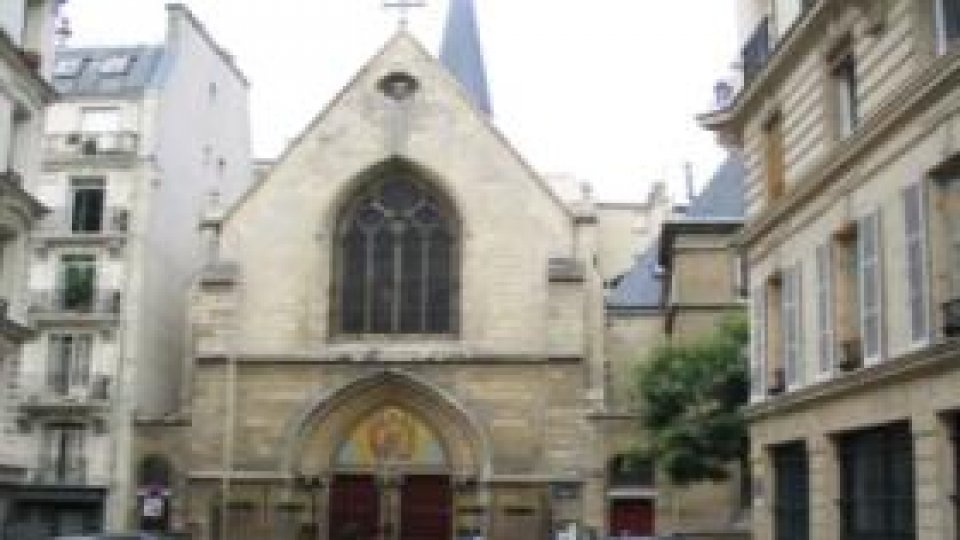 Biserica românească din Paris revine sub jurisdicţia Patriarhiei Române