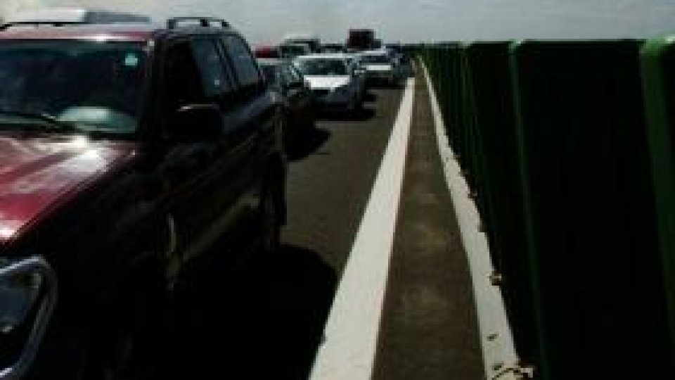 Trafic îngreunat pe A2 între Feteşti şi Cernavodă